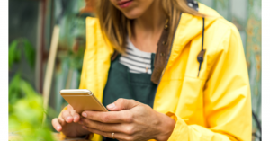Investigating complaints about essential mobile services